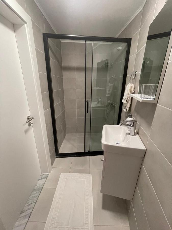 Guesthouse 12A Приштина Экстерьер фото